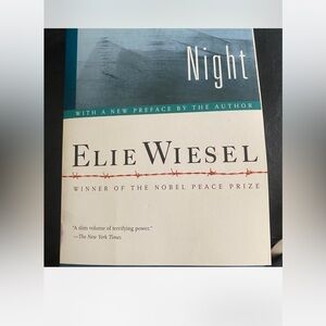 Night by Elie Wiesel Paperback